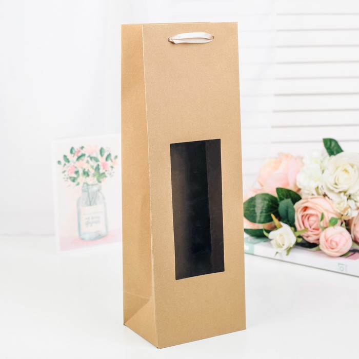 Пакет подарочный под бутылку с окном, 12 х 8 х 35 см
