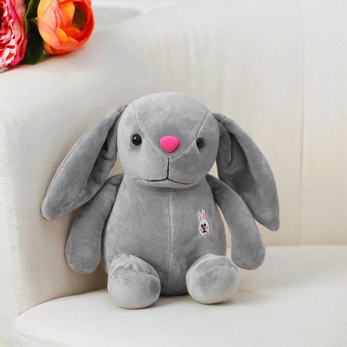 Мягкая игрушка "Зайка с вышивкой" с присоской, цвет серый