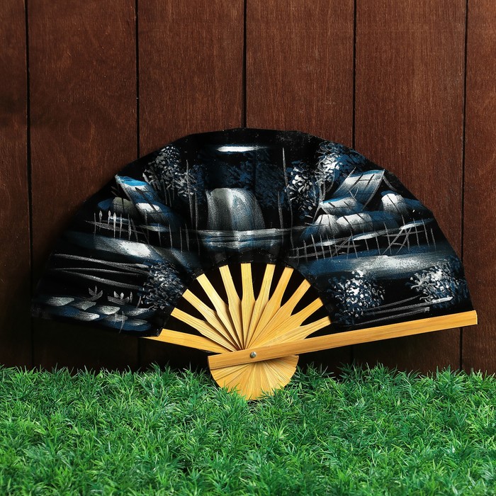 Веер бамбук с блестками "Деревушка" синий фон 25 см