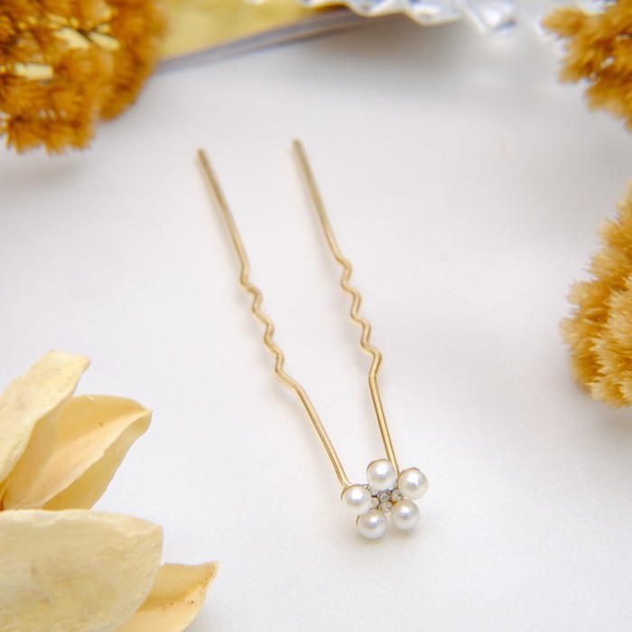 Шпилька для волос "Нежный цветок", жемчужинки