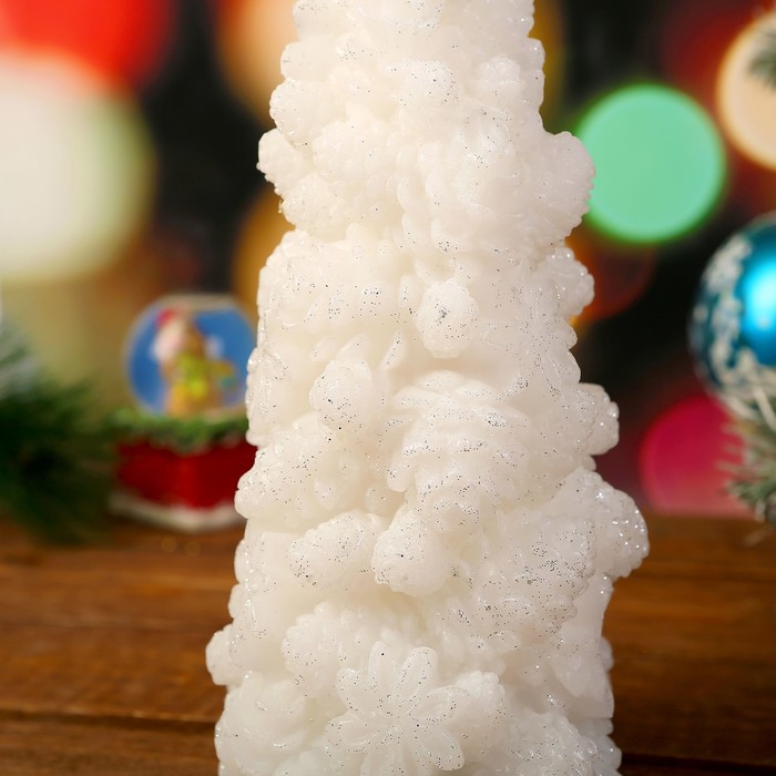 Декоративная свеча резная "Ёлка", большая, белая, 20,5х10,5см