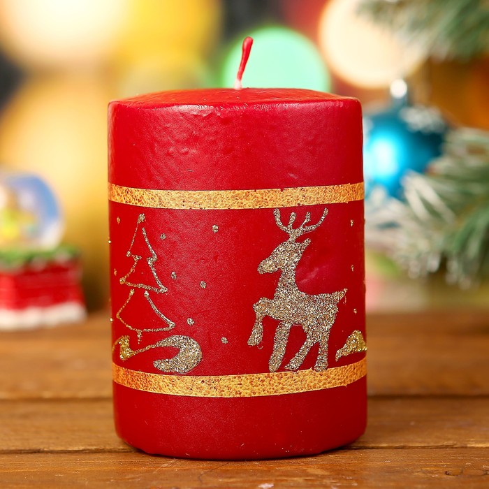 Свеча цилиндр "Лесной олень" с ручной росписью, бордовая, 10х7см