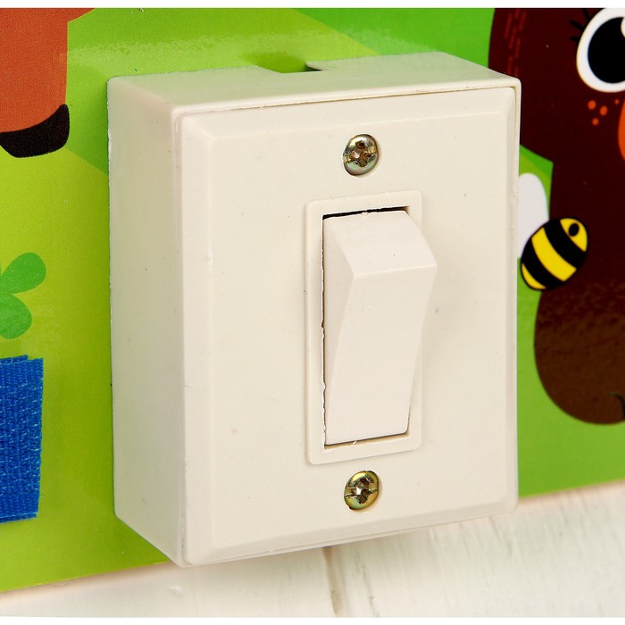 Бизиборд "Лесные зверята", 25 х 25 см