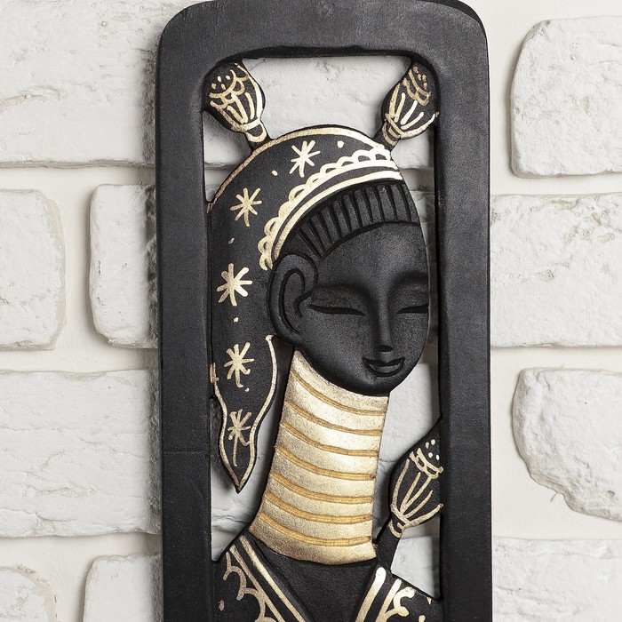 Панно дерево "Девушка красавица" 40х12х1 см