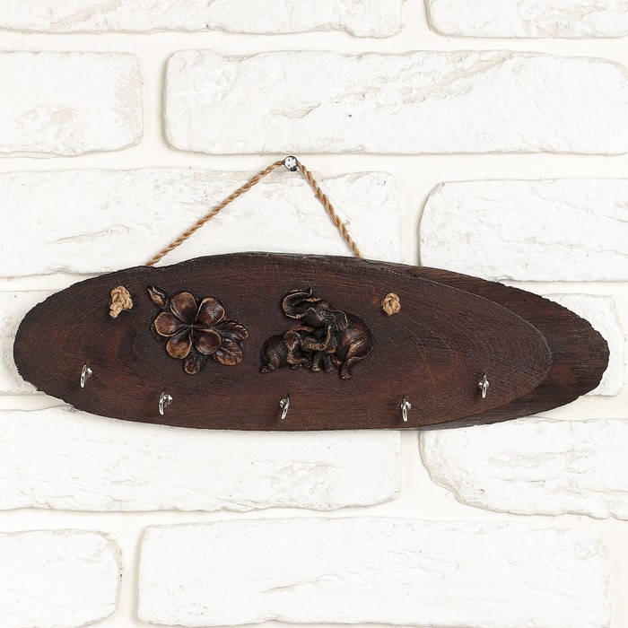 Ключница дерево "Слоны и цветок" 30х11,5х2,5 см