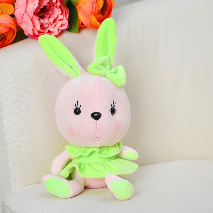Мягкая игрушка-присоска "Зайка" в платье, цвета микс