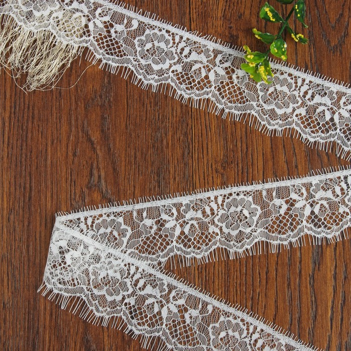 Кружево реснички, 50мм, 9±1м, в бобине 3 ленты, каждая по 3 метра, цвет белый