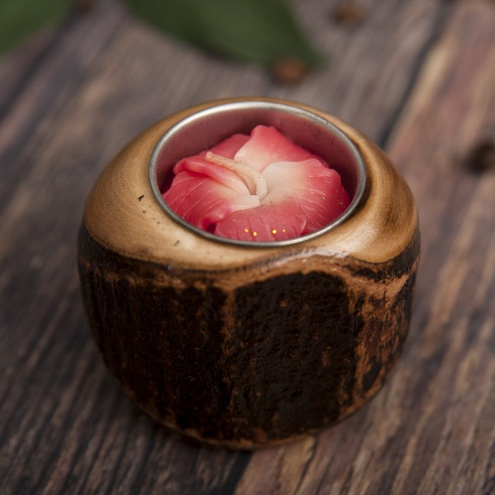 Подсвечник из мангового дерева "Счастье" 6х6х5 см