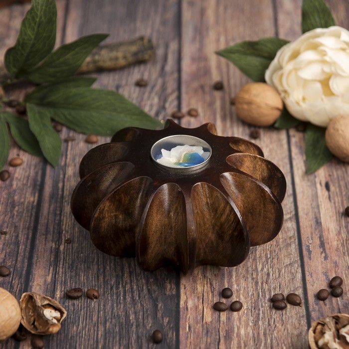 Подсвечник из мангового дерева "Влечение" 15х15х8 см