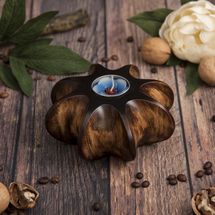 Подсвечник из мангового дерева "Звезда" 15х15х8 см