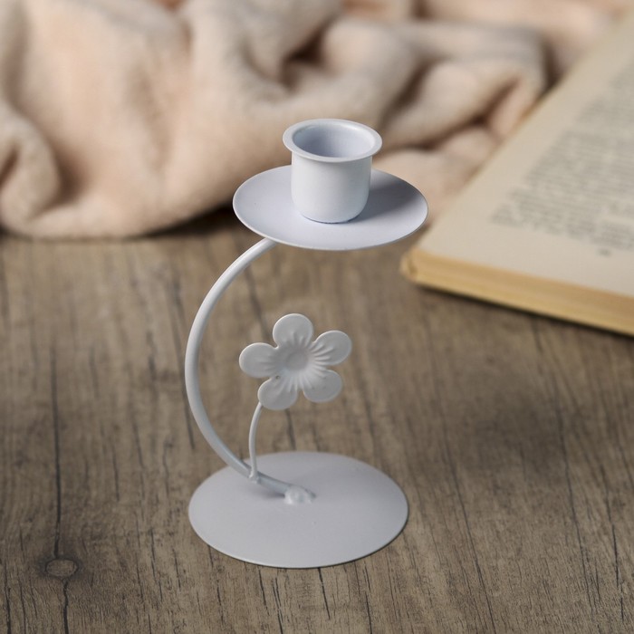 Подсвечник металл 1 свеча "Цветочек" белый 12,5х6,5х6,5 см