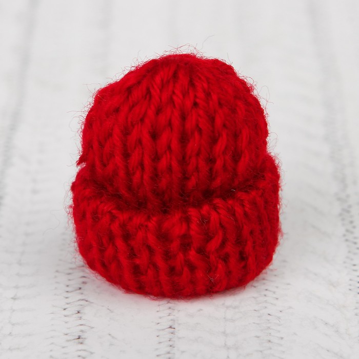 Шапка для игрушек вязаная, цвет бордовый