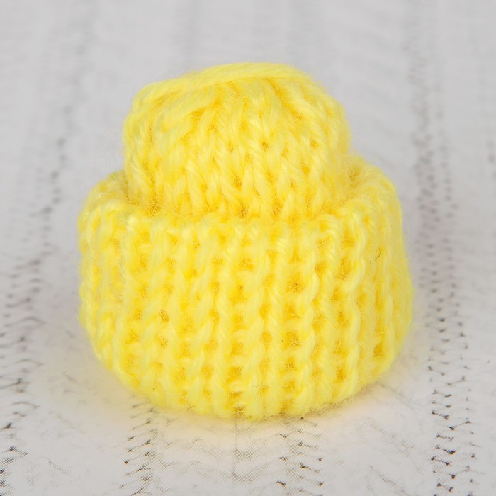 Шапка для игрушек вязаная, цвет светло - жёлтый