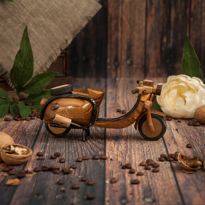 Сувенир дерево "Мини-мопед" 18х7х8 см