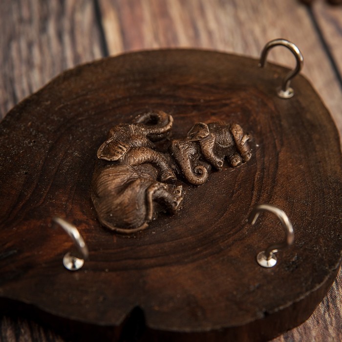 Ключница дерево "Милая парочка" круг 11,5х12,5х2 см