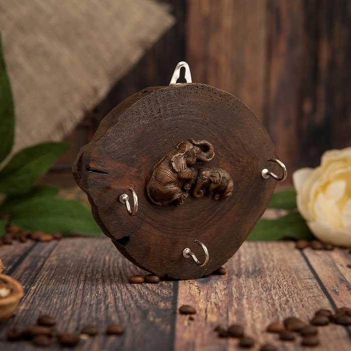 Ключница дерево "Милая парочка" круг 11,5х12,5х2 см