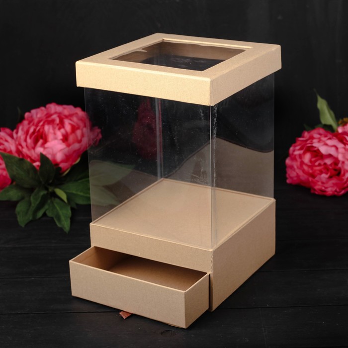 Коробка подарочная, бежевый, 18 х 18 х 8 см