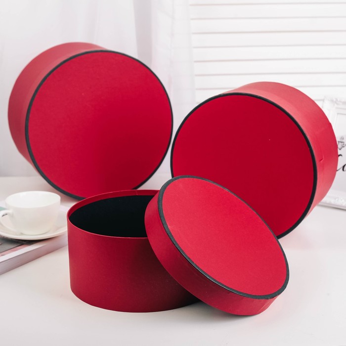 Набор коробок 3в1, красный, 27 х 27 х 15 - 21 х 21 х 11 см