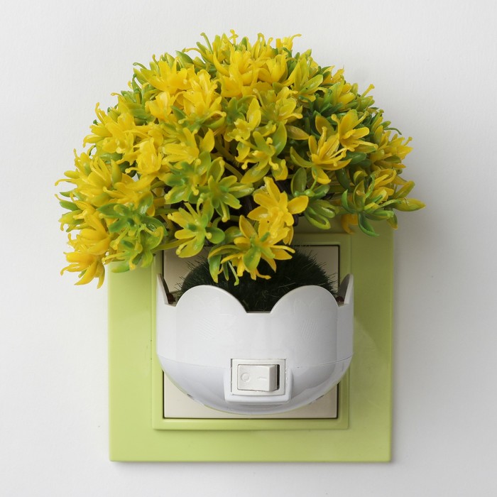 Ночник "Зелень" 6хLED от сети 220В МИКС 10х9х11см