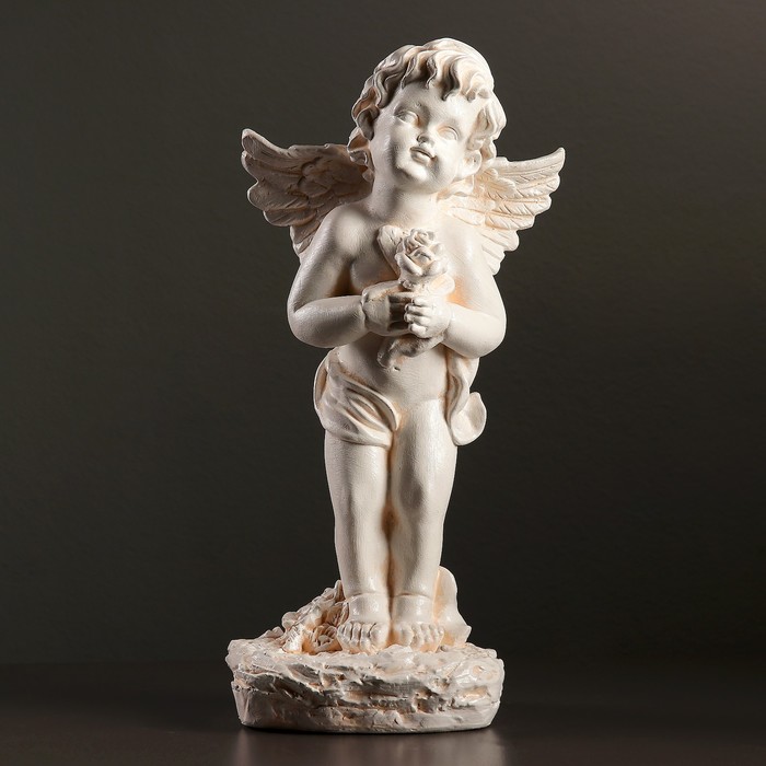 Фигура "Ангел с розой стоя" бежевый