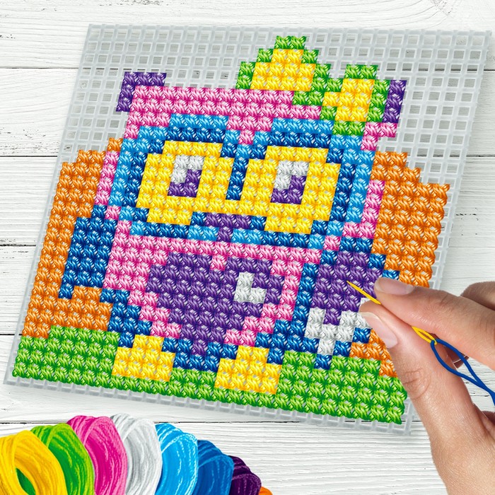 Вышивка на пластиковой канве &quot;Сова&quot;, 10 х 10 см