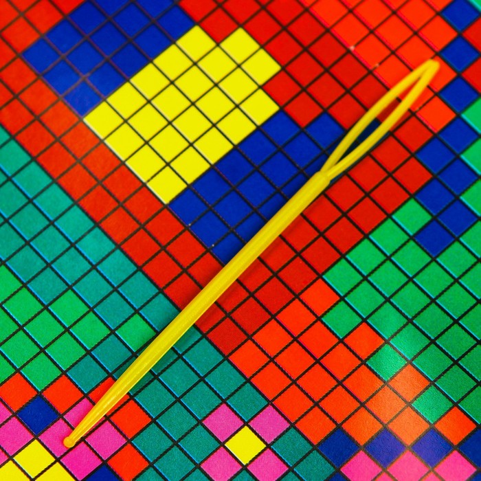 Вышивка на пластиковой канве "Домик", 10 х 10 см