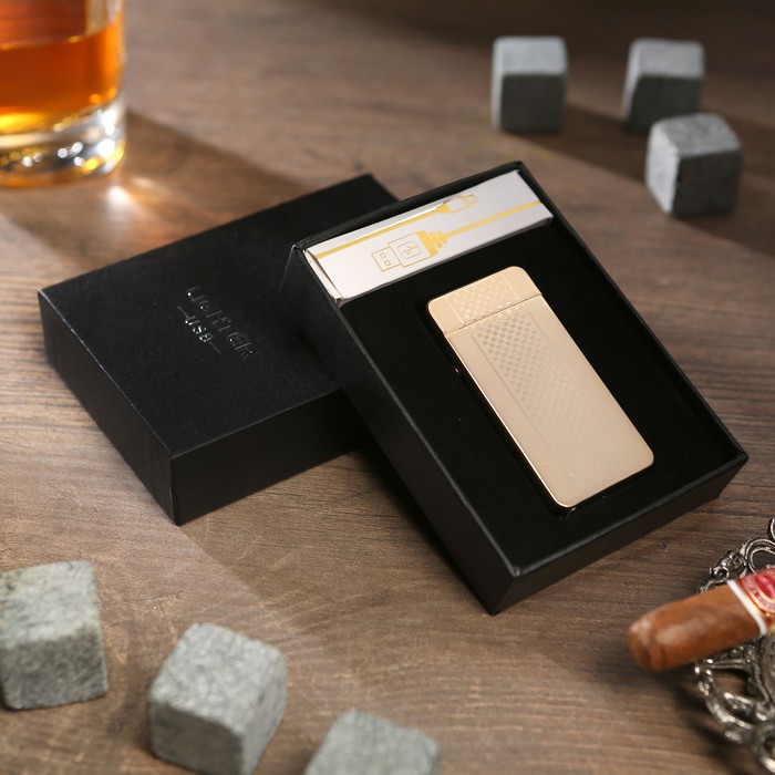 Зажигалка электронная, дуговая, USB в комп-те, золотая в маленькую шашечку, 7.5х12 см