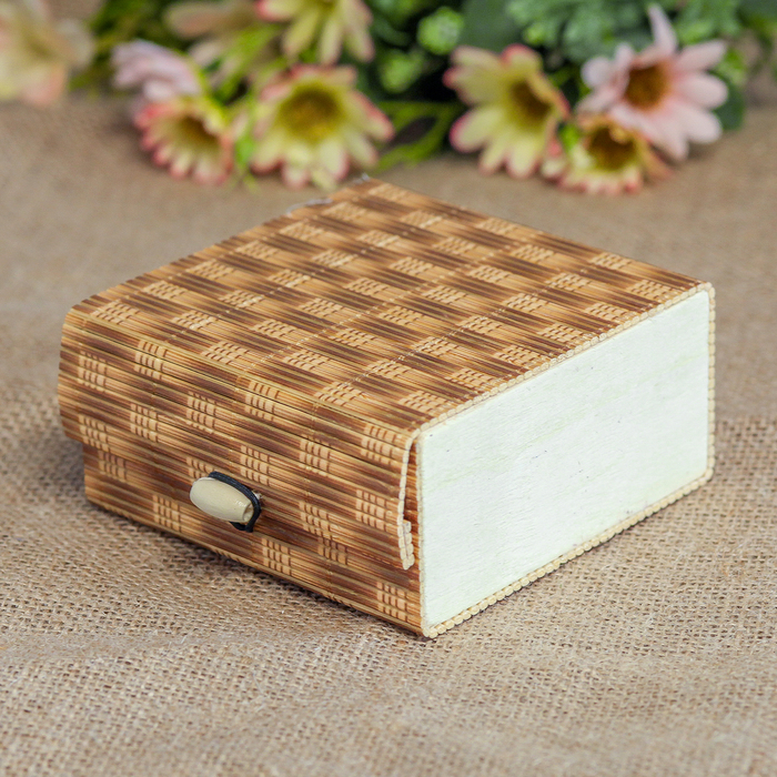 Шкатулка соломка "Плетёнка" 5,2х11х11 см