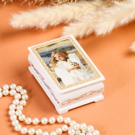 Шкатулка «Девочка с совой», белая, 6×9 см, лаковая миниатюра Ош