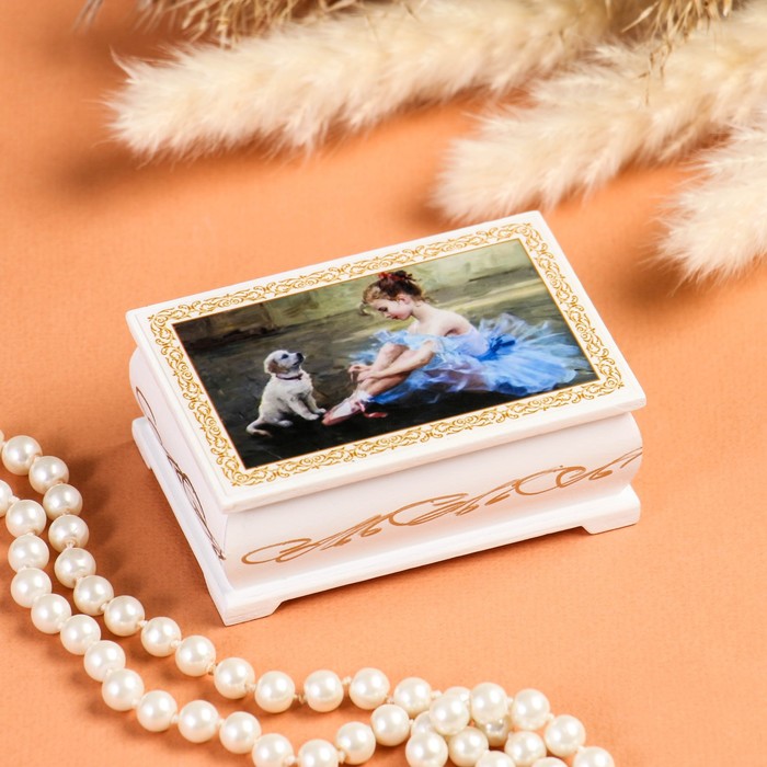 цена Шкатулка «Балерина», белая, 6×9 см, лаковая миниатюра