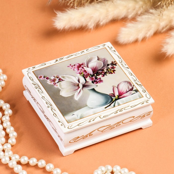 Шкатулка «Цветы в вазочке», белая, 10×10 см, лаковая миниатюра шкатулка тюльпаны белая 8×10 5 см лаковая миниатюра