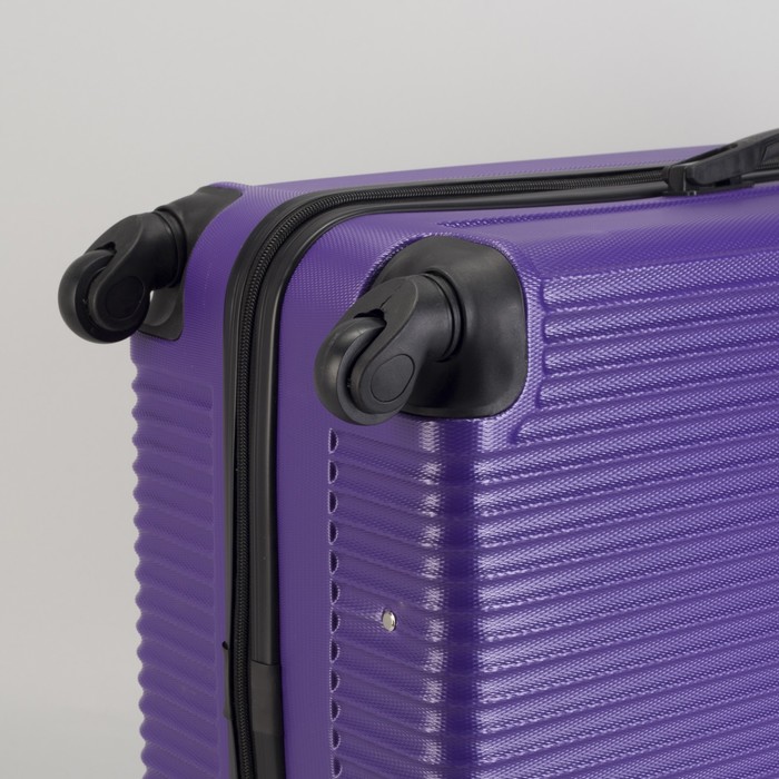 Чемодан большой "Полосы" 28", отдел на молнии, кодовый замок, 4 колеса, цвет фиолетовый