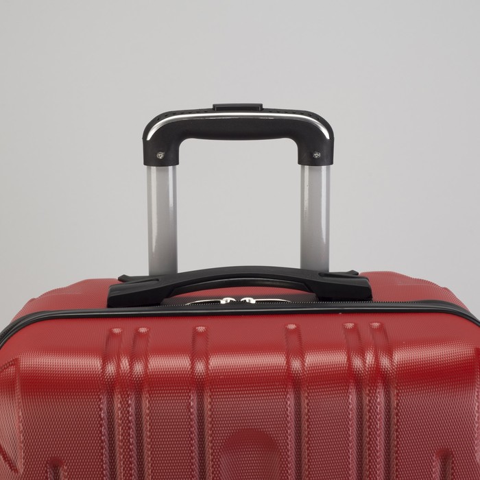 Чемодан средний "Сдвиг" 24", отдел на молнии, кодовый замок, 4 колеса, цвет красный