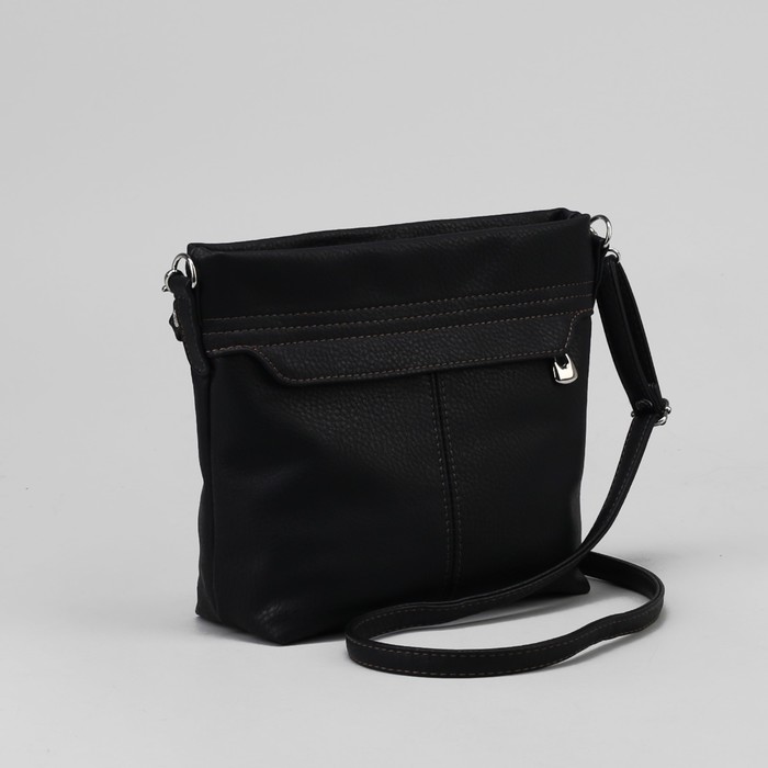 Сумка женская, отдел на молнии, наружный карман, длинный ремень, цвет чёрный