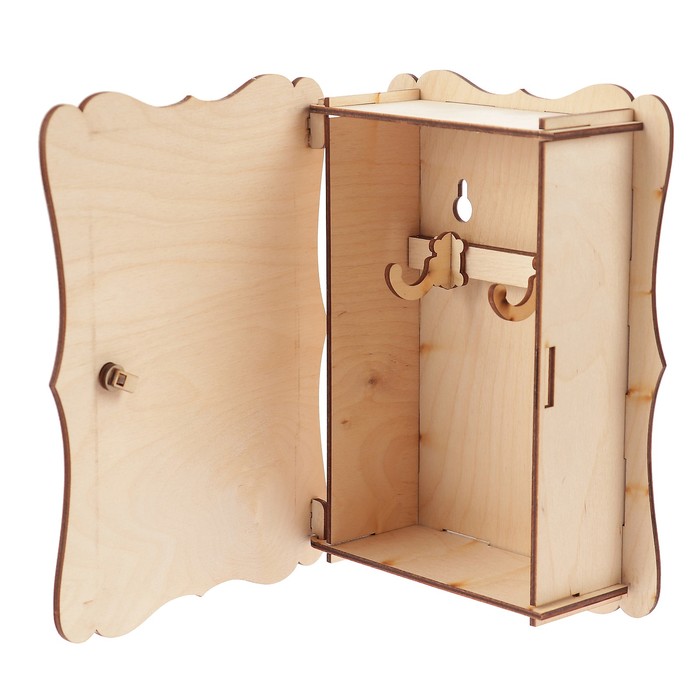 Ключница дерево "Зеркальное озеро" 15х21 см