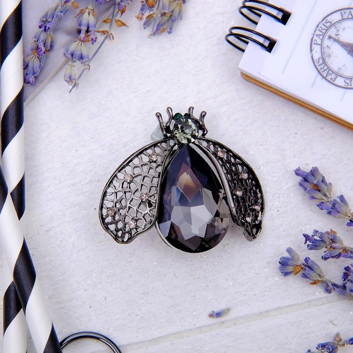 Брошь "Муха" ажурные крылья, цвет серый