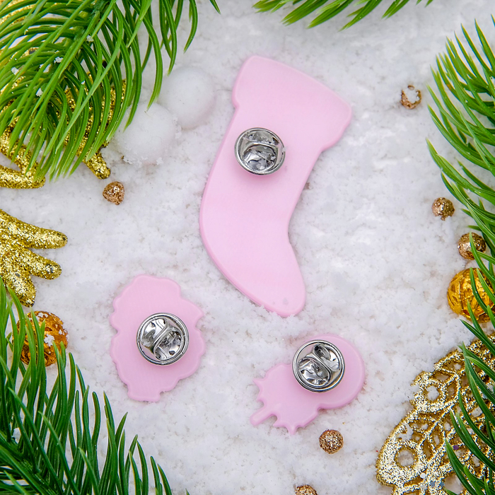 Набор значков "Новогодняя сказка" носочек новогодний, форма МИКС, цветные