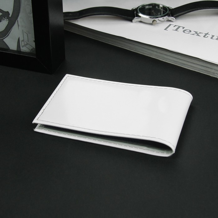 Визитница горизонтальная, 1 ряд, 18 листов, шик, цвет белый