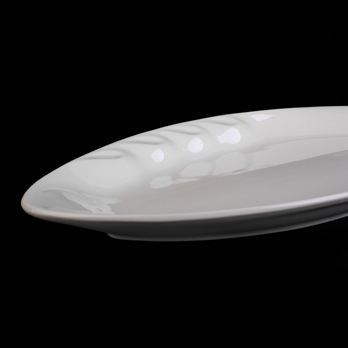 Блюдо овальное White Label