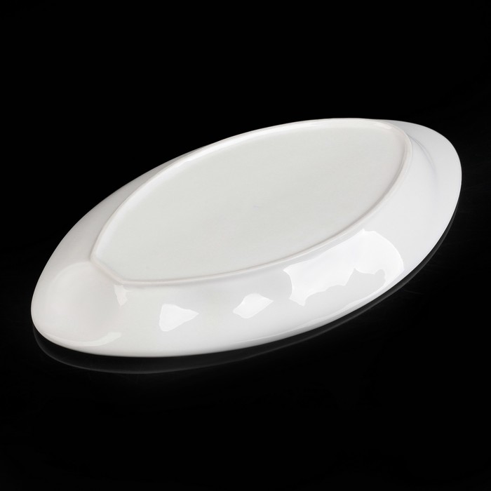 Блюдо овальное White Label
