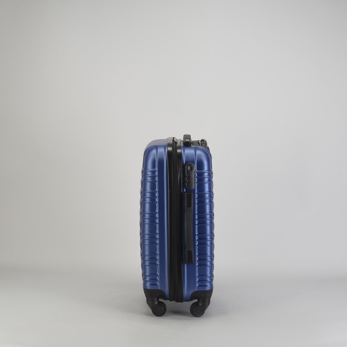 Чемодан малый "Плетение" 20", отдел на молнии, кодовый замок, 4 колеса, цвет синий
