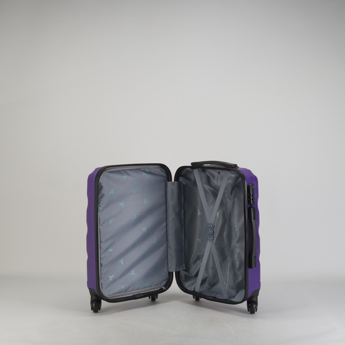 Чемодан малый "Ракушка" 20", отдел на молнии, кодовый замок, 4 колеса, цвет фиолетовый