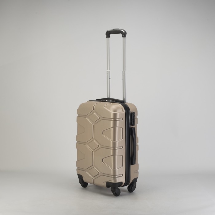 Чемодан малый "Доспехи" 20", отдел на молнии, кодовый замок, 4 колеса, цвет бежевый