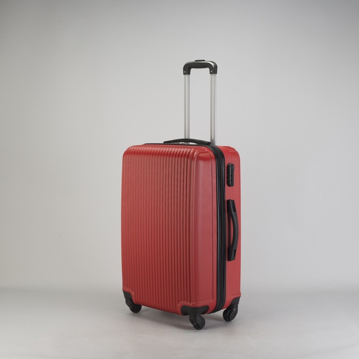 Чемодан средний "Полосы" 24", отдел на молнии, кодовый замок, 4 колеса, цвет красный