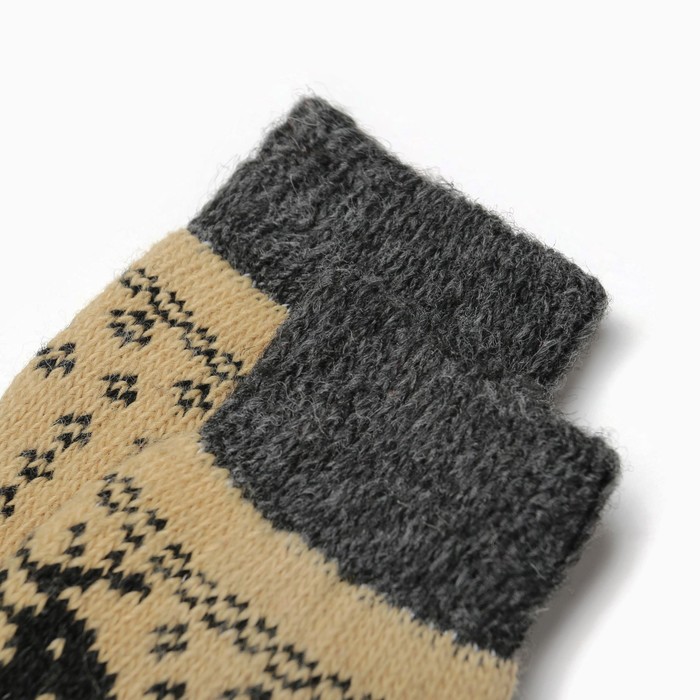 Носки женские шерстяные "Олень в орнаменте", цвет кремовый, размер 25