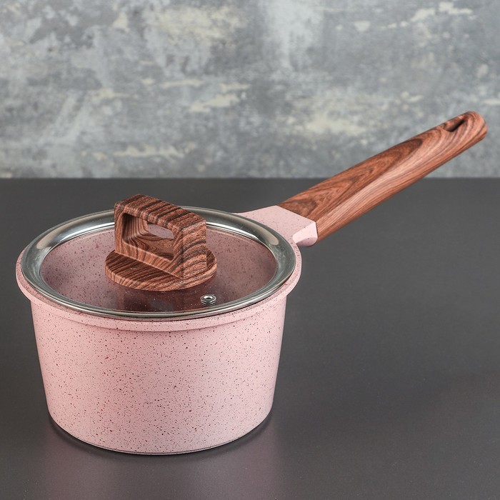 Набор посуды "Пинк", 4 предмета: кастрюли 8/6 л, сковорода 30х4,5 см, ковш 2 л 18х9,5 см, набор приборов 6 шт