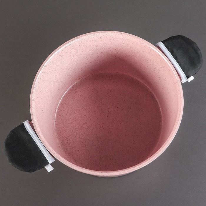 Набор посуды "Пинк", 4 предмета: кастрюли 8/6 л, сковорода 30х4,5 см, ковш 2 л 18х9,5 см, набор приборов 6 шт