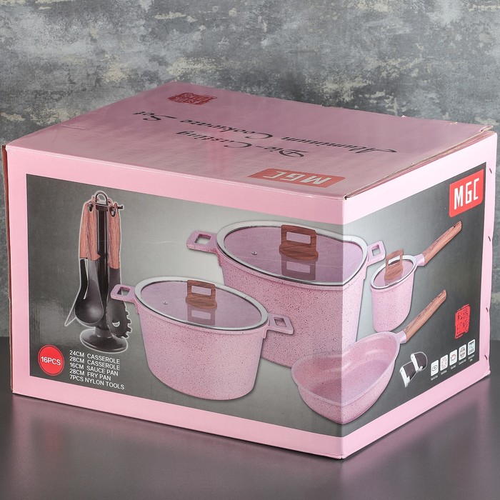 Набор посуды "Гранд", 4 предмета: кастрюли 8/6 л, сковорода 30х4,5 см, ковш 2 л 18х9,5 см, набор приборов 6 шт