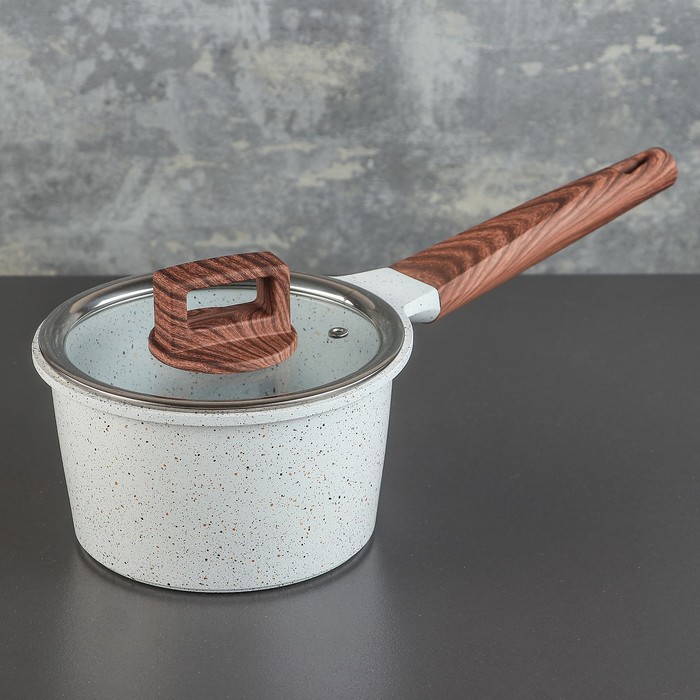 Набор посуды "Север", 4 предмета: кастрюли 8/6 л ,сковорода 30х4,5 см, ковш 2 л 18х9,5 см, набор приборов 6 шт