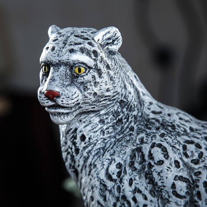 Сувенир "Снежный барс", 29 х 30 см